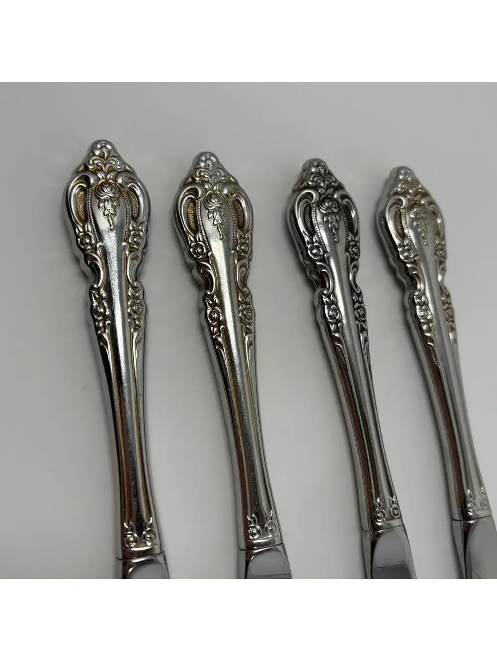 Vintage Lot of 4 Oneida Brahms 9